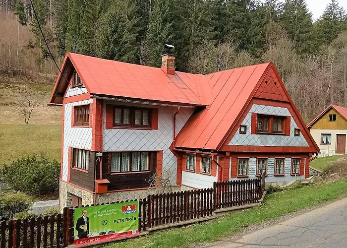 Ubytovani V Retro Chalupe Na Vecnosti